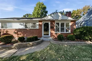 713 Huntwood Ln, Kirkwood, MO 63122 - Photo 3