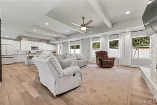 105 Providence Rdg Ct, Wentzville, MO 63385 - Photo 5
