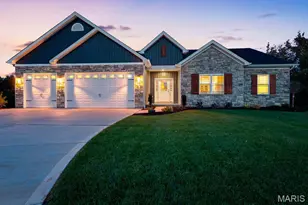 7 Highland Pl, Wentzville, MO 63385 - Photo 1