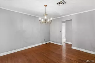 445 Durwood Dr, Florissant, MO 63033 - Photo 5
