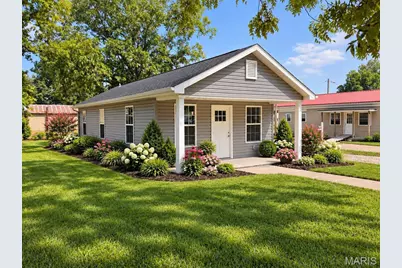 215 Ste Genevieve Drive, Saint Genevieve, MO 63670 - Photo 1