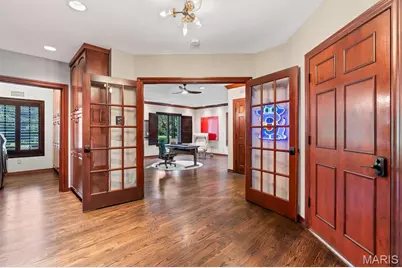 150 Camfield Square Drive, Saint Louis, MO 63141 - Photo 29