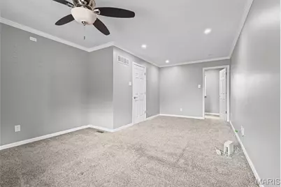 510 Keeney Drive, Saint Charles, MO 63304 - Photo 17