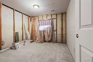 510 Keeney Dr, Saint Charles, MO 63304 - Photo 27