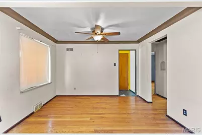 1607 Veronica Avenue, Saint Louis, MO 63147 - Photo 5