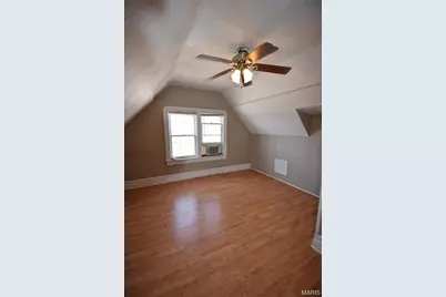 3436 Minnesota Avenue, Saint Louis, MO 63118 - Photo 11
