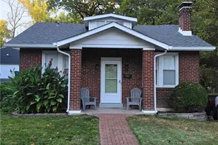 731 N Forest Ave, Webster Groves, MO 63119 - Photo 1