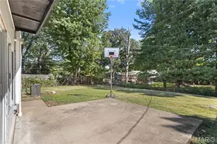 820 St Brendan Ln, Florissant, MO 63031 - Photo 29
