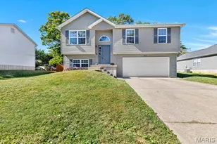 513 Steinhagen Rd, Warrenton, MO 63383 - Photo 1