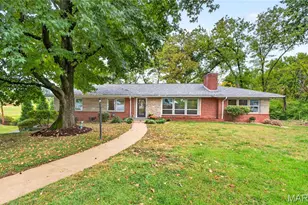 13 Spoede Hills Dr, Saint Louis, MO 63141 - Photo 1