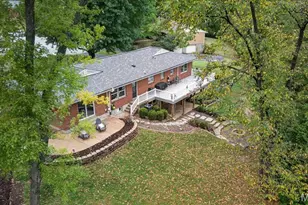 13 Spoede Hills Dr, Saint Louis, MO 63141 - Photo 31