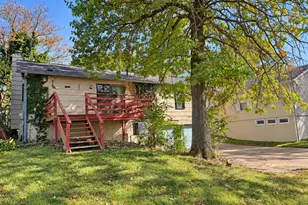 2335 Bennington Pl, Saint Louis, MO 63043 - Photo 13