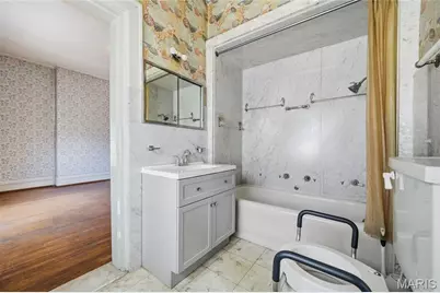 57 Kingsbury Place, Saint Louis, MO 63112 - Photo 19