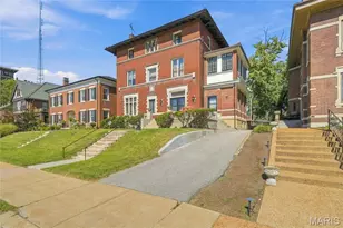 57 Kingsbury Pl, Saint Louis, MO 63112 - Photo 3