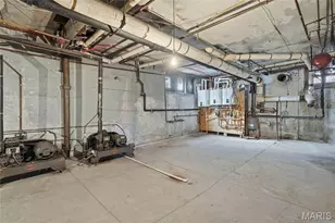 57 Kingsbury Pl, Saint Louis, MO 63112 - Photo 39