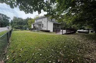 18449 Wild Horse Creek Rd, Chesterfield, MO 63005 - Photo 15