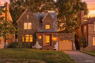 7332 Huntington Dr, Pasadena Hills, MO 63121 - Photo 1