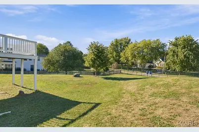 17 White Dove Ct, Dardenne Prairie, MO 63368 - Photo 63