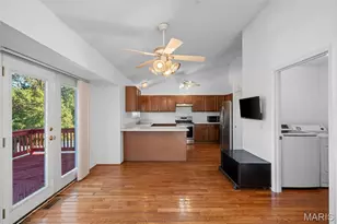 12606 Early Morning Dr, Florissant, MO 63033 - Photo 9