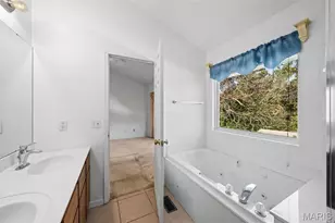 12606 Early Morning Dr, Florissant, MO 63033 - Photo 19