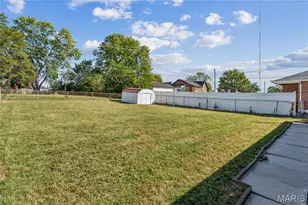 7107 Heege Rd, Saint Louis, MO 63123 - Photo 25