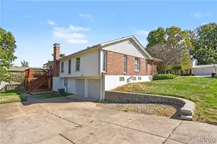 2311 Blue Hill Rd, Chesterfield, MO 63017 - Photo 25