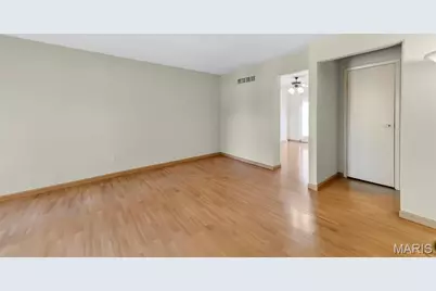2308 Driftwood Place, Saint Louis, MO 63146 - Photo 7