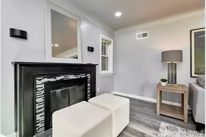 153 Signal Hill Drive, Saint Louis, MO 63121 - Photo 5