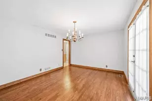 14196 Cross Trails Dr, Chesterfield, MO 63017 - Photo 23