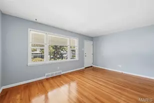 3536 Adie Rd, Saint Ann, MO 63074 - Photo 9