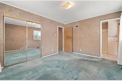 4866 Arevalo Drive, Saint Louis, MO 63128 - Photo 15