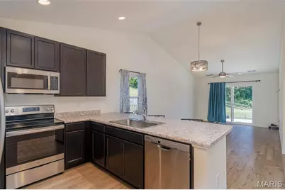 815 Locust Street, Washington, MO 63090 - Photo 11