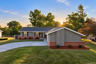11749 Galba Dr, Florissant, MO 63033 - Photo 3
