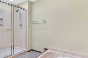 1241 Monaco Ln, Saint Charles, MO 63303 - Photo 13