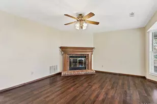 1241 Monaco Ln, Saint Charles, MO 63303 - Photo 3
