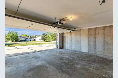 1241 Monaco Lane, Saint Charles, MO 63303 - Photo 17
