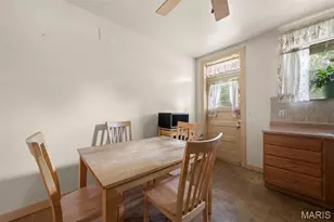 5924 De Giverville, Saint Louis, MO 63112 - Photo 15