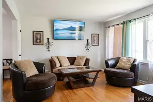 1281 Aspen Dr, Florissant, MO 63031 - Photo 3