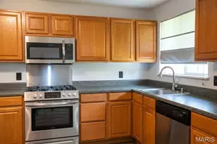 1281 Aspen Dr, Florissant, MO 63031 - Photo 5