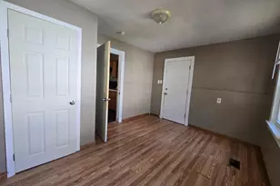 7008 Paisley Dr, Flordell Hills, MO 63136 - Photo 3