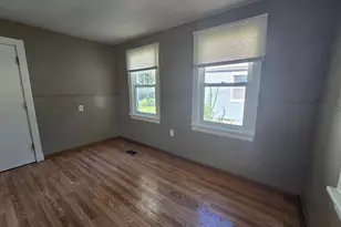 7008 Paisley Dr, Flordell Hills, MO 63136 - Photo 5