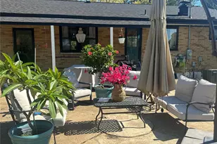 1943 Brown Rd, Saint Louis, MO 63114 - Photo 21