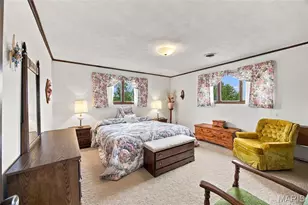 322 W 12th St, Hermann, MO 65041 - Photo 31