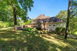 9542 Country Club Green, Sunset Hills, MO 63127 - Photo 75