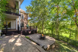 9542 Country Club Green, Sunset Hills, MO 63127 - Photo 73