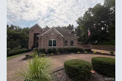9542 Country Club Green, Sunset Hills, MO 63127 - Photo 1