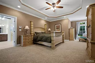 9542 Country Club Green, Sunset Hills, MO 63127 - Photo 21