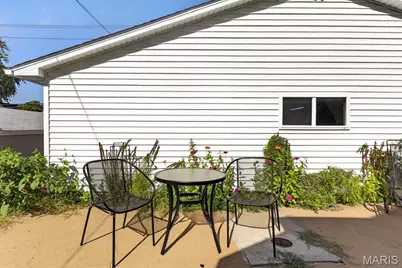5645 Tholozan Avenue, Saint Louis, MO 63109 - Photo 35
