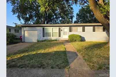 555 Versailles Drive, Florissant, MO 63031 - Photo 1