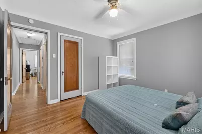 5348 Sunshine Drive, Saint Louis, MO 63109 - Photo 17